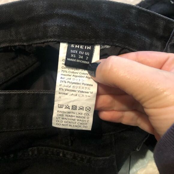 womens black destroyed ripped jeans wide leg boyfriend jeans size medium 6 - Picture 7 of 8